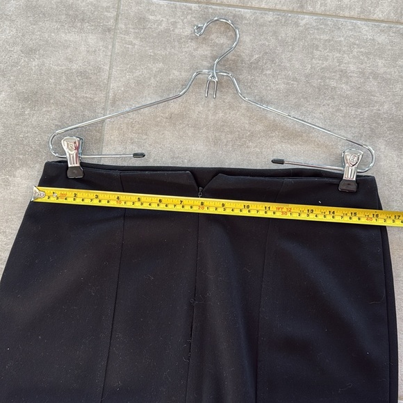 Vintage Old Navy Clothing Co. Women's Black Polyester/Rayon Pencil Skirt - 10 - Picture 9 of 10